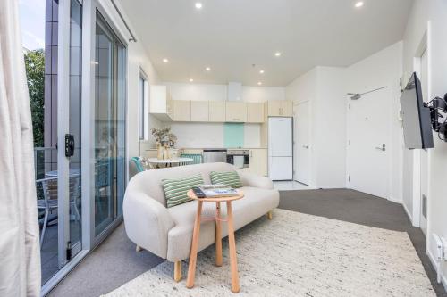 Modern Viaduct Apartment w pool gym Skytower views, Auckland (fotografie 3)