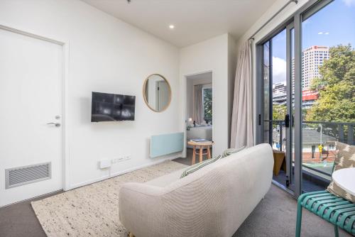 Modern Viaduct Apartment w pool gym Skytower views, Auckland (fotografie 10)