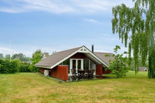 Létesítmények, Lovely Summer House In A Town-Close Location in Boeslum