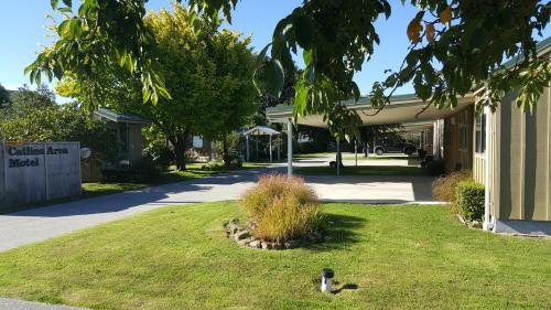 . Catlins Area Motel