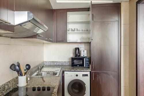 Silkhaus Vacation Homes Exclusive 1BDR Stay at Sky Gardens in DIFC, Dubaï (photo 9)