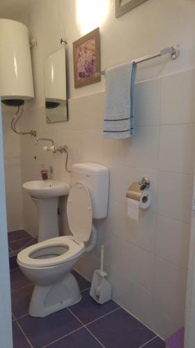 Casa Calda Apartments - image 7