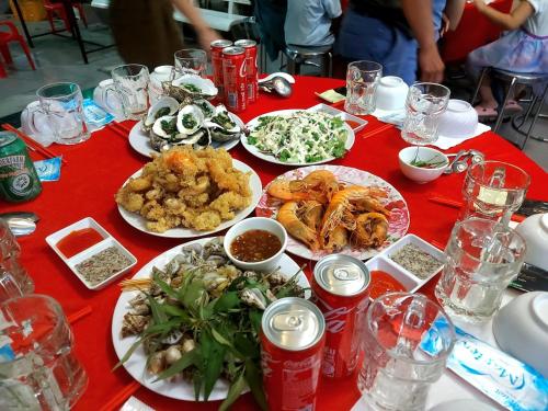 판랑 - 탑참 (닌투언) Khách Sạn Tuấn Tú (Khach San Tuan Tu) 호텔 객실