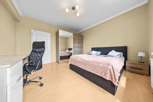 Big 4-room SPACIOUS apartment, Bratislava (Foto 4)