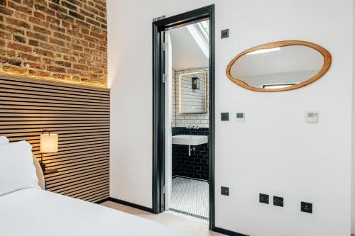 The Primrose Mews - image 14
