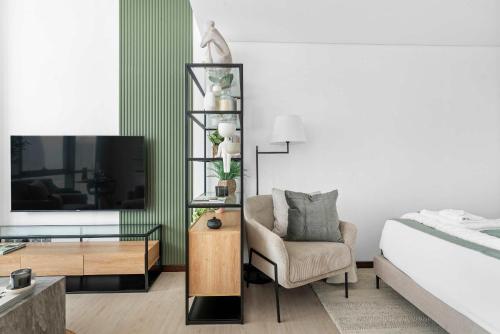 Silkhaus Vacation Homes modern studio in Liberty House - image 7