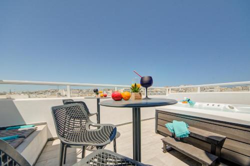 Marina Suites & apartments - Self catering - by Tritoni hotels - St. Julian's Marina Suites & apartments - Self catering - by Tritoni hotels - St. Julian's