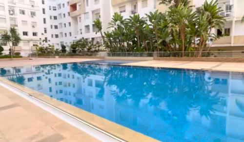 Piscină, Islane Appart Hotel in Al Mohammadi