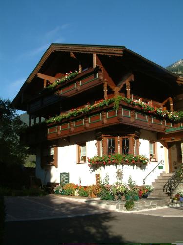 Gästehaus Vier Jahreszeiten in Mayrhofen, Österreich