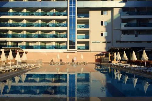 Club Bayar Beach Hotel - 전망