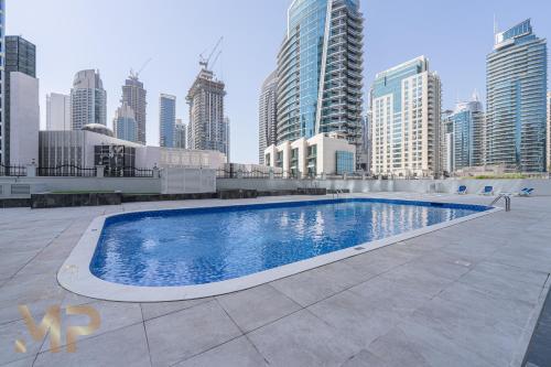 Marcopolo -Enjoy Marina views from a cozy 1BR in Dubai Marina, Dubai (foto 3)