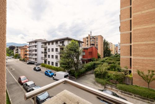 Lake Modern Suites - Free Parking in Castagnola