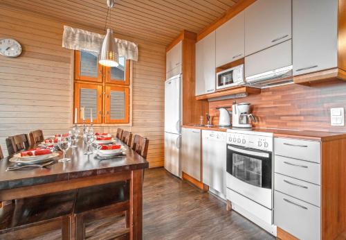Facilities, Ski-Inn AurinkoRinne in Kuusamo