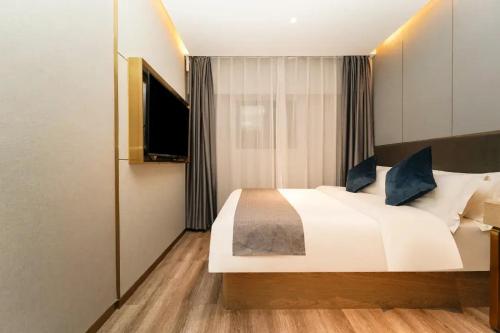 Weiting Hotel Shanghai Jing'an Temple Nanjing West Road Subway Station Branch - image 2