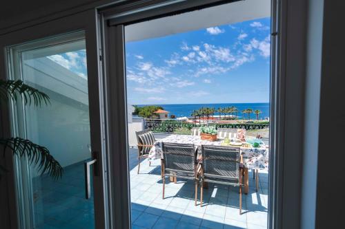 阳台/露台, House of Poseidon - Luxury Suite in 迪亚曼泰