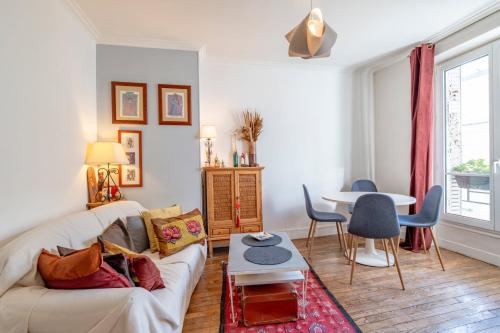 Apartment in the heart of Paris - main image