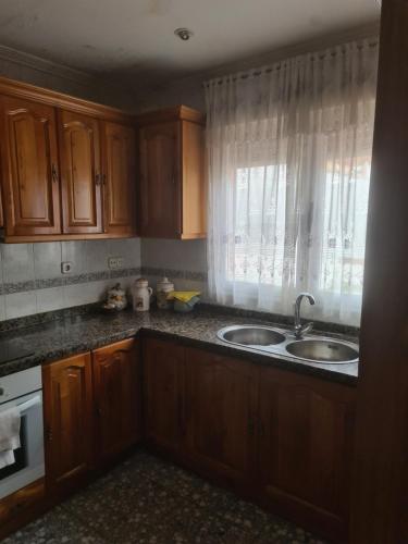 Konyha, Casa acogedora in Sahagun