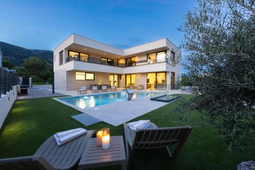 Villa Patron