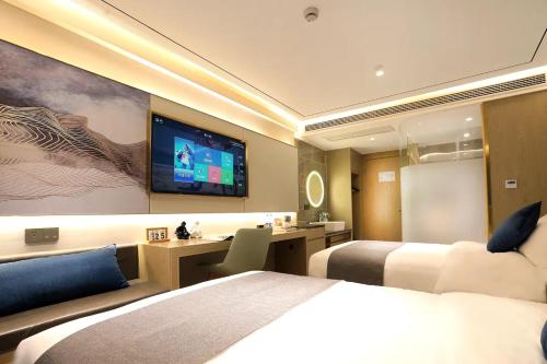 Superior Twin Room image 1