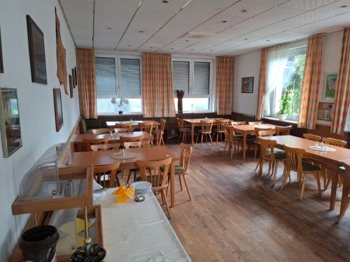 Restaurant, Gasthaus zur Bergstrasse in Hirschberg an der Bergstrasse