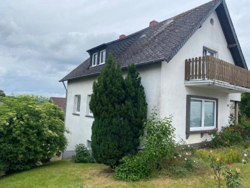 Familien Ferienhaus in der Vulkaneifel -Mechthild- in 埃特靈恩