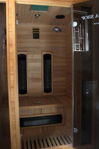 The Old Barracks Boutique Guesthouse in Bathurst