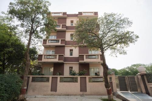 Ahuja Residency Noida - Dhoom Manikpur