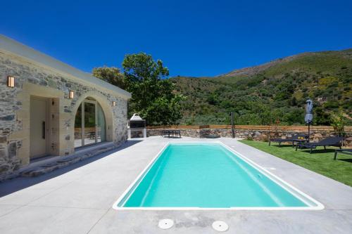 Villa George gîte à louer Koutroúlis