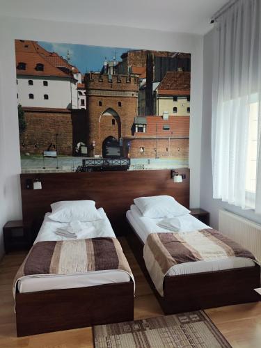 Triple Room with Bathroom image 4
