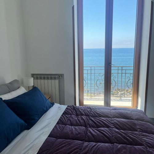 Speziali vista mare, Napoli (foto 10)