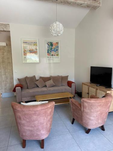 Maison provencale Antibes in Trois Moulins