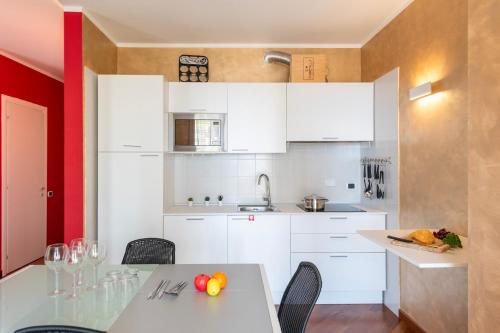 keuken, Charming Apartment Genova City View - Happy Rentals in Sampierdarena