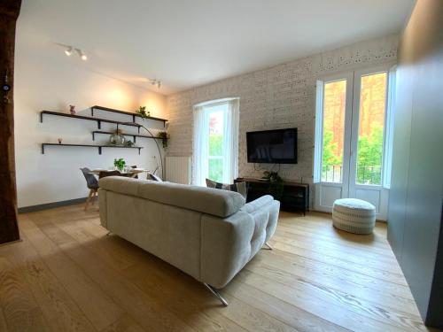 Excellent LOCATION and CHARMING by ALOHA Bilbao, Bilbao (photo 11)