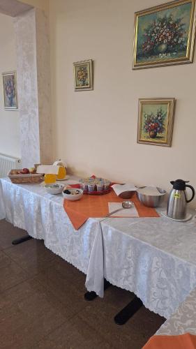 Hotel Mont Blanc - image 11