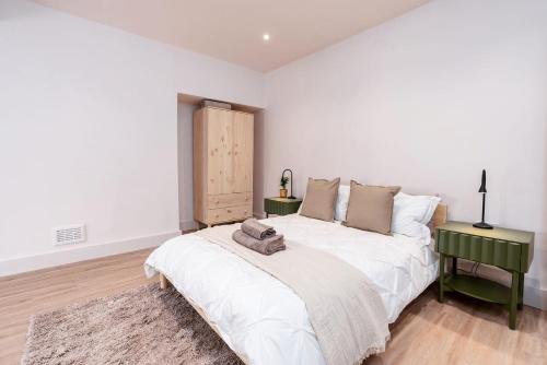 6-Bedroom, 6-Bathroom Contractor Home, Manchester (fotografie 9)
