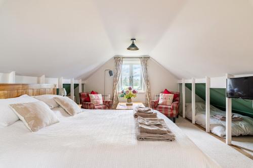 Peaceful country cottage in a rural location near Norfolk Broads 2 double bedroom in بيكليس