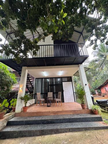 Greenland Plantation stay in Pollibetta