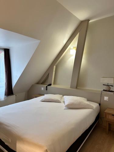 Le Relais de la Sans Fond Hotel de charme Fauverney