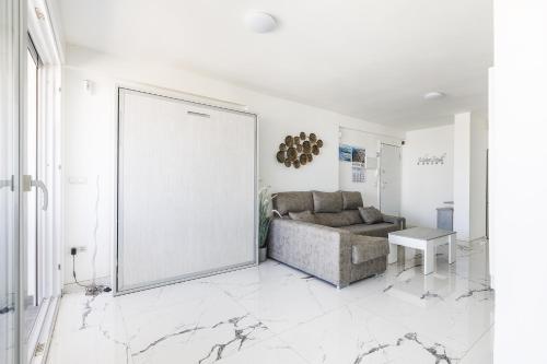 A&N Torre del Mar Skyline Sea View Terrace & Beach - image 5