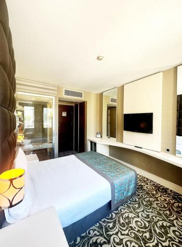 Standard Double or Twin Room room in Taksim Line Hotel