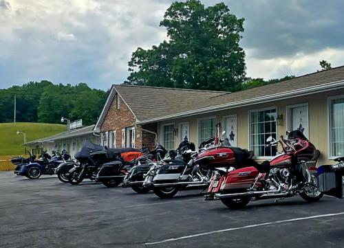 Fox Mountain Inn