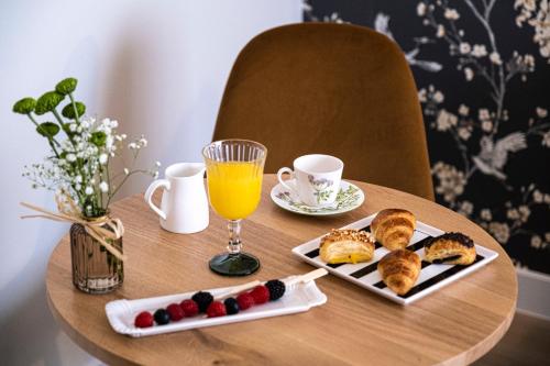 Hotel Cisneros. in อัลคาลาเดเฮนาเรส