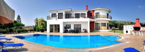 Villa Luxor