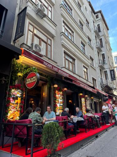 Taksim Escape Suites HOTEL - image 2