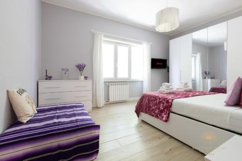 Sea View Rome Luxe Stay - 7 pax, 2 baths, 100mt from the sea, A-C, terrace 1