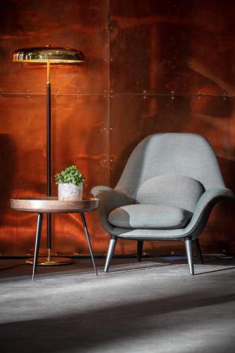 Park Inn by Radisson Oslo - image 11