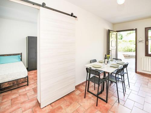 Apartment Lake It Easy by Interhome in Castelveccana