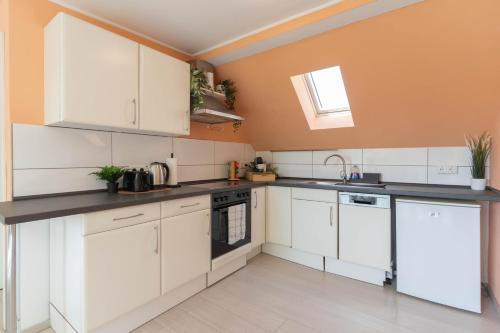 Comfy Apartment Köln, Кёльн (фото 10)