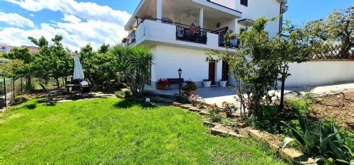 Holiday House ARAGONA gîte à louer Monteodorisio