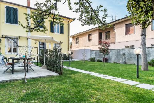 Villa Zibaldone, vivi il giardino in città!